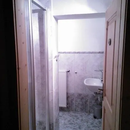 Ferienwohnung Auf Einem Bauernhof Nahe Vieler Wanderwege Und Langlaufloipen Apartamento Schmirn